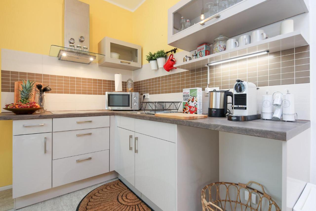5 Personen Altbau Nahe Kurfuerstendamm - Shakespeare Berlijn Buitenkant foto